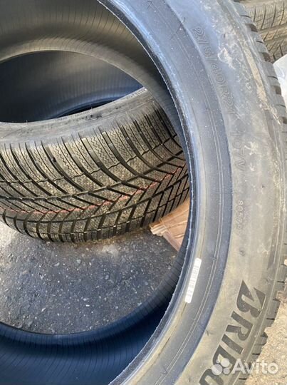 Bridgestone Blizzak LM-005 315/35 R21 и 275/40 R21 111V