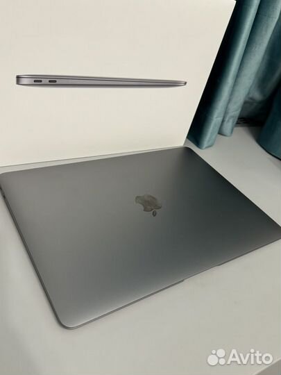 Apple MacBook Air 13 m1 8/256