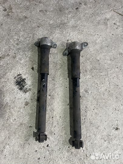 Амортизатор задний Jaguar I-Pace X590