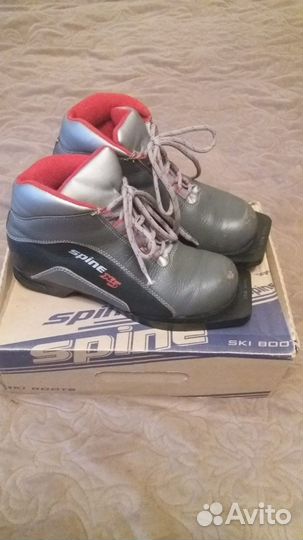Лыжниые ботинки