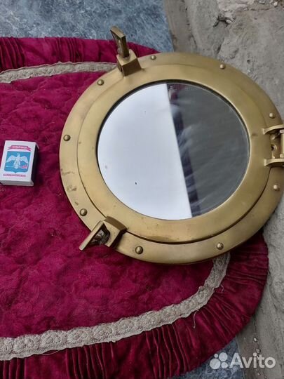 Зеркало иллюминатор
