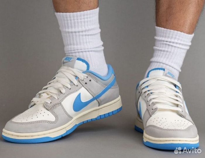 Кроссовки Nike Dunk Low 