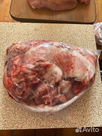 Ноги свиные,рульки,обрезь