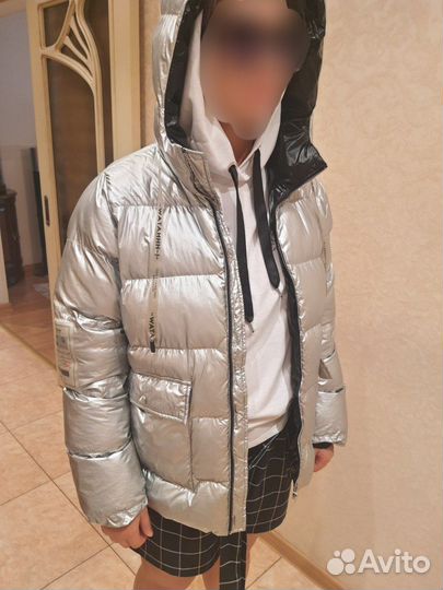 Серебряная женская куртка 44-46-48 размера