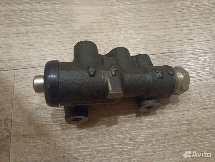 Редуктор давления тормоза ваз