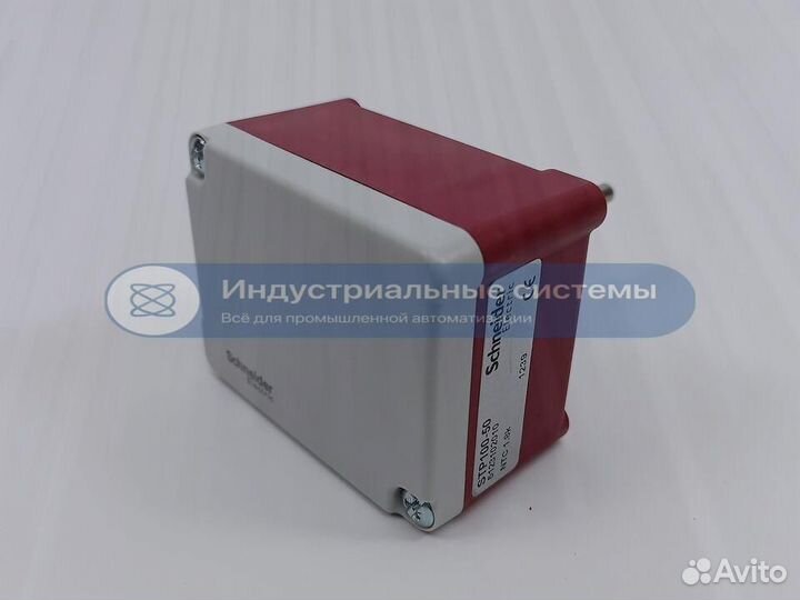 Датчик темп. трубопровода Schneider STP100-50 5123