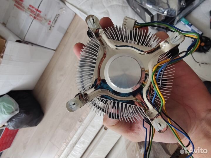 Кулер процеccорный 4пин 3пин
