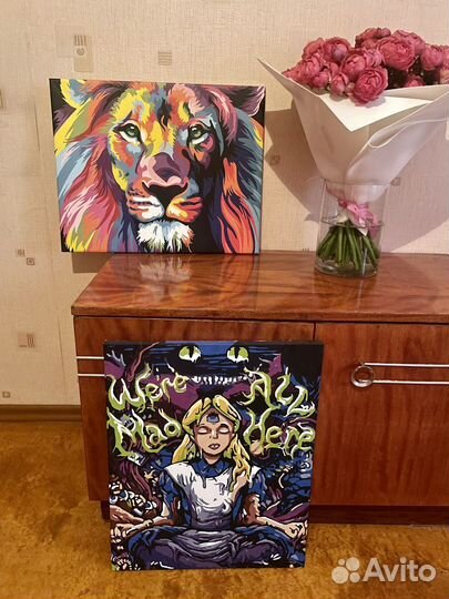 Картины по номерам раскрашенные 2 шт