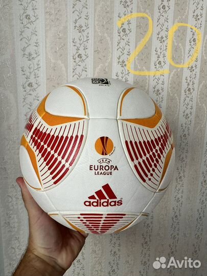 Футбольные мячи оптом