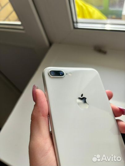 iPhone 8 Plus, 128 ГБ