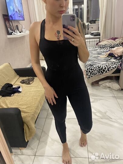 Комбинезон для фитнеса