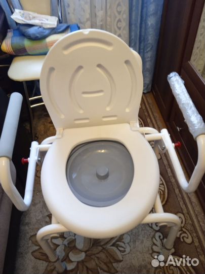 Кресло туалет для пожилых