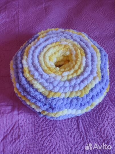 Подушка пончик