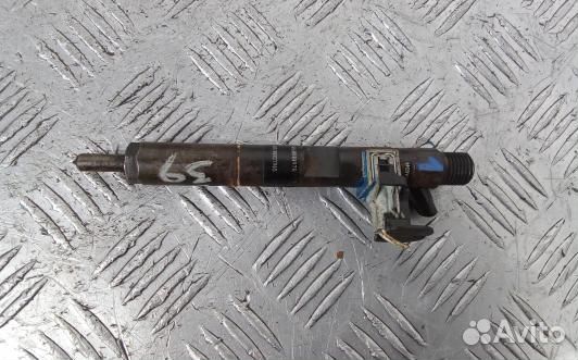 Форсунка дизельная renault clio 3 (1SK39AL01)