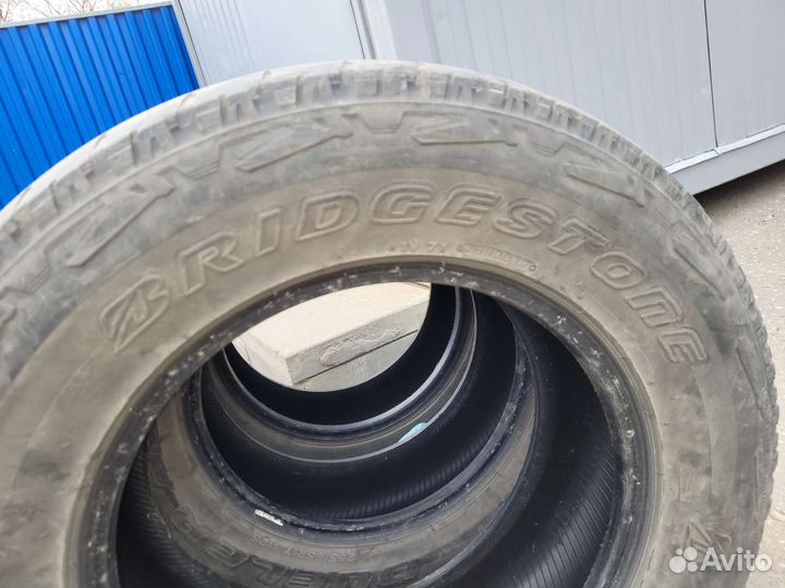 Bridgestone Dueler A/T 001 265/65 R17
