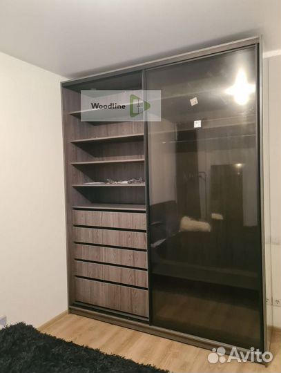 Шкаф в квартиру