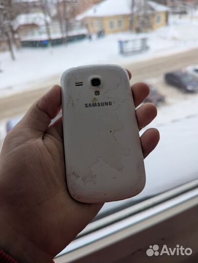 Samsung Galaxy S III mini GT-I8190, 8 ГБ