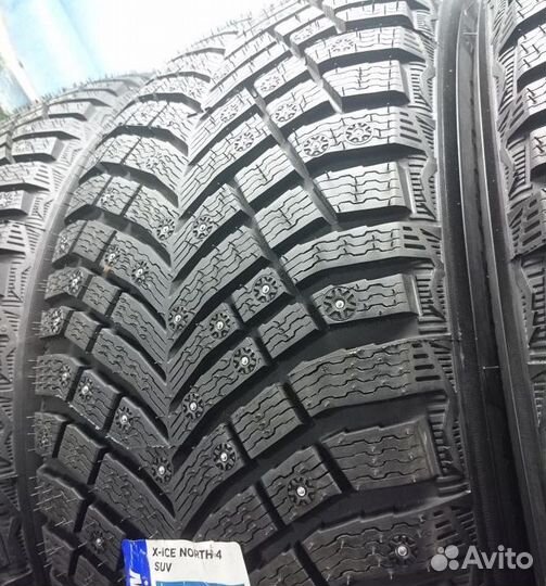 Michelin X-Ice North 4 SUV 265/40 R22 106T