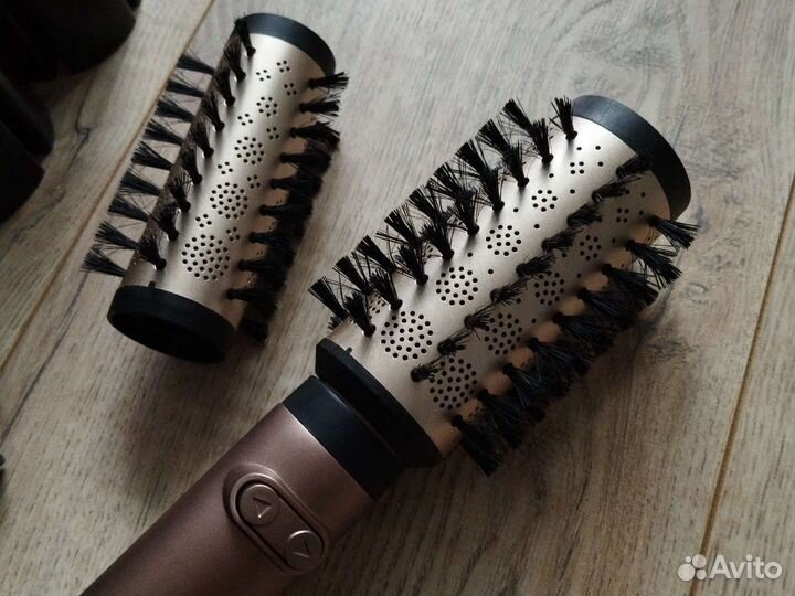 Фен-щетка babyliss