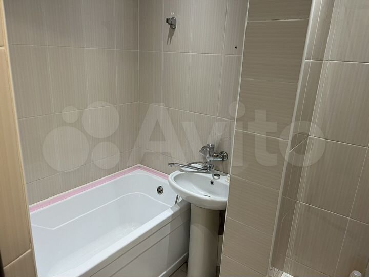 1-к. квартира, 39 м², 4/10 эт.