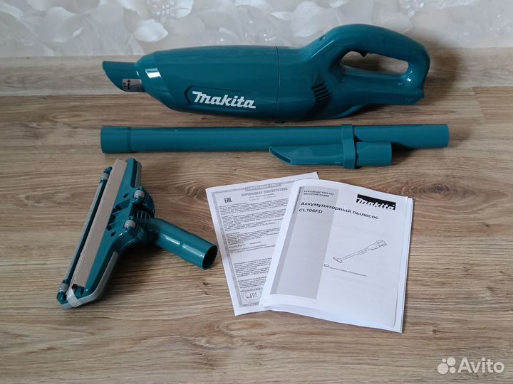 Пылесос Makita CL106FD