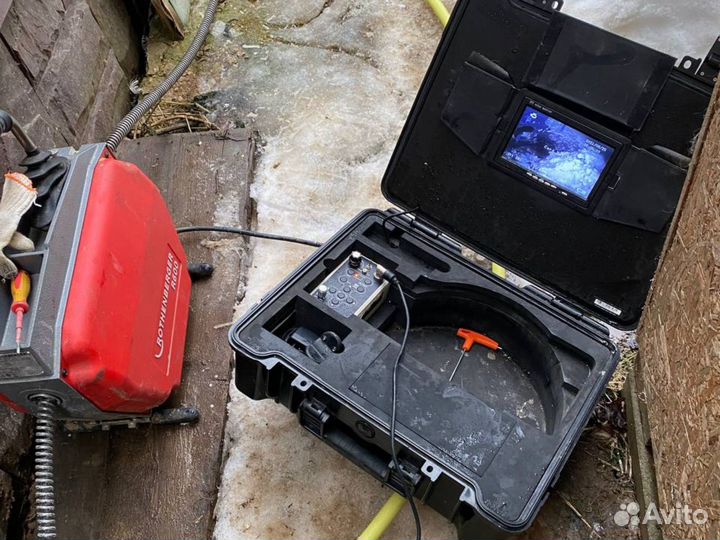 Прочистка канализационных труб. Устранение засоров