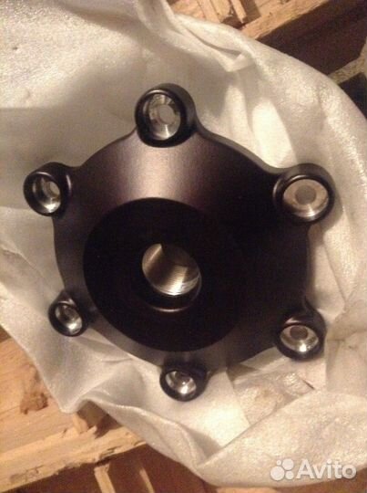 Новая оригинальная ступица Yamaha V-Max 17