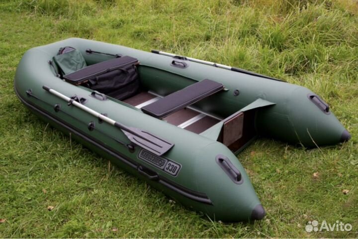 Лодка с мотором Tohatsu 9.8 2T