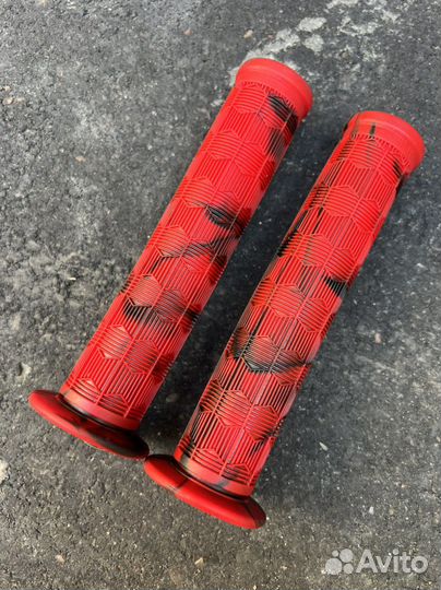 Грипсы силиконовые 138мм красный