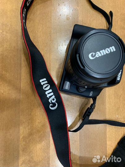 Зеркальный фотоаппарат