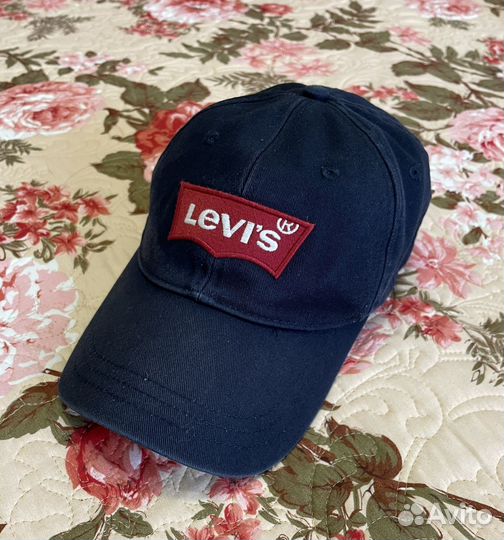 Бейсболка Levis