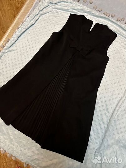 Одежда для девочки, 2,3 класс отдам бесплатно