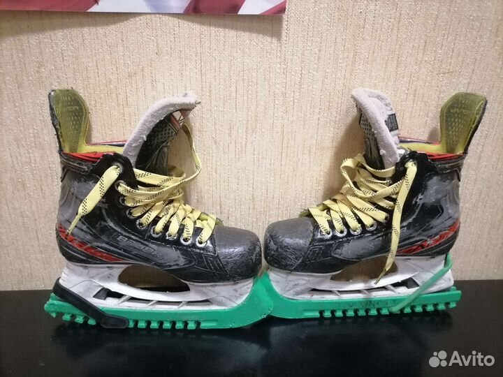 Хоккейные коньки bauer vapor x2.9, размер 2ее
