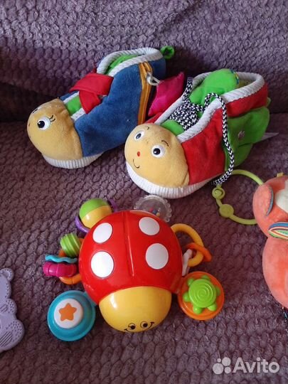 Развивающие игрушки для малышей