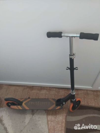 Самокат двухколесный