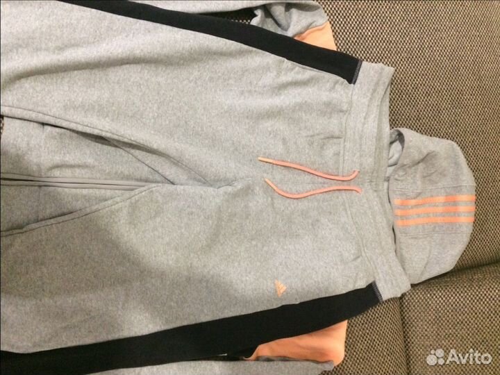 Спортивный костюм Adidas в идеале
