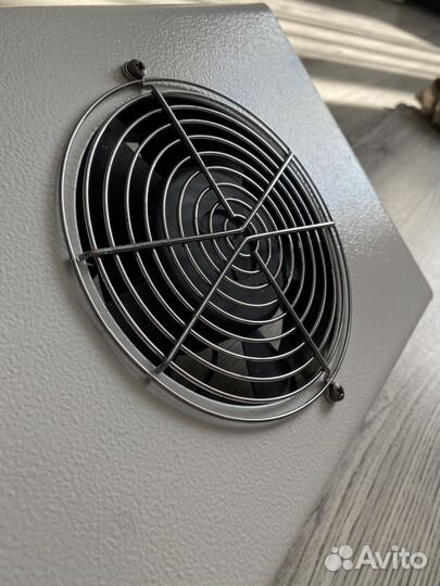 Маникюрный пылесос