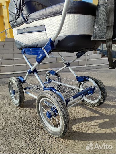 Коляска люлька Inglesina Sofia Classic экокожа