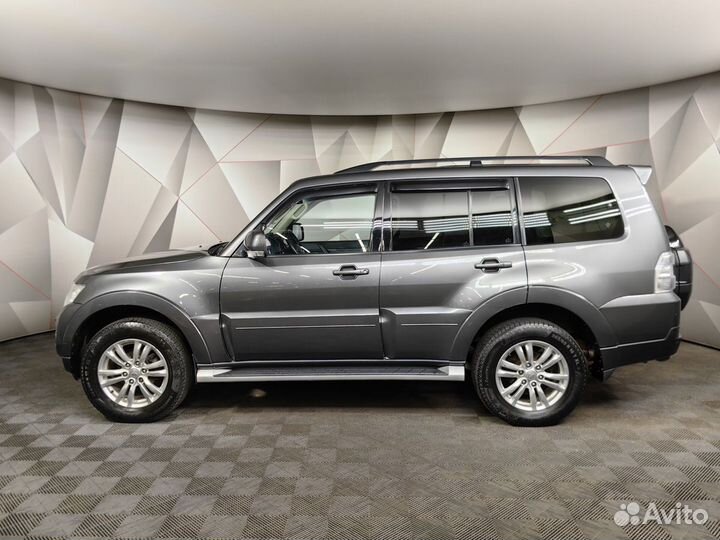 Mitsubishi Pajero 3.0 AT, 2015, 94 610 км