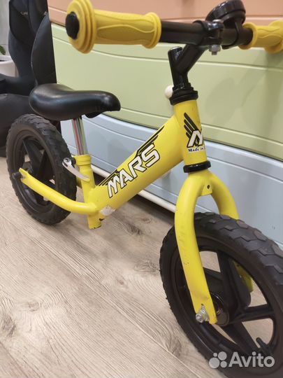 Беговел Mars + 3D шлем