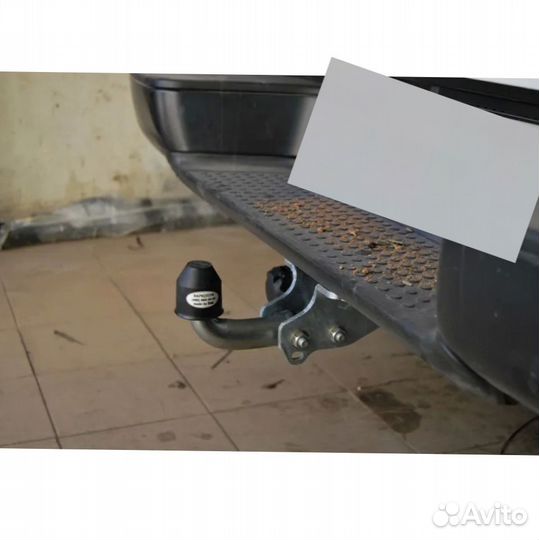 Фаркоп Volkswagen Amarok 2010-2022