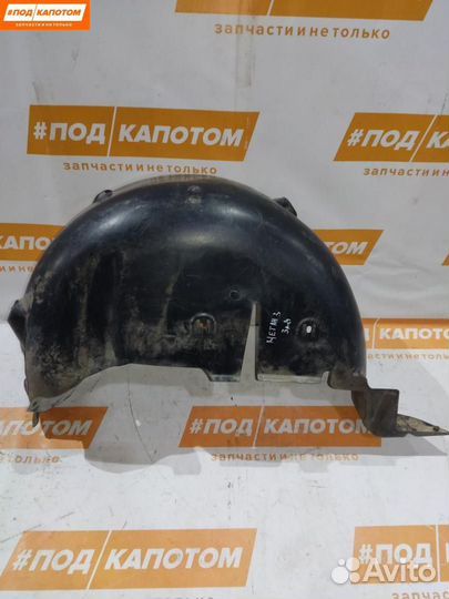 Подкрылок задний правый Renault Megane 3