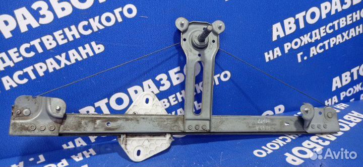 Передний правый стеклоподъемник Renault Logan 1