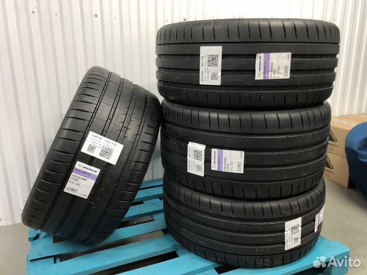 Michelin Pilot Sport 4 S 315/30 R22 107Y