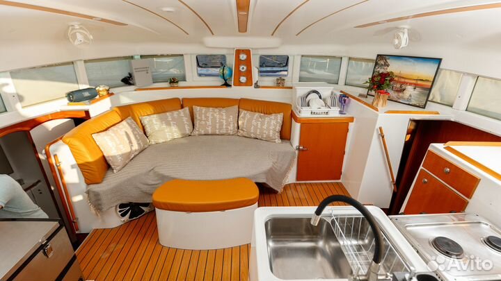 Аренда парусного катамарана в Сочи