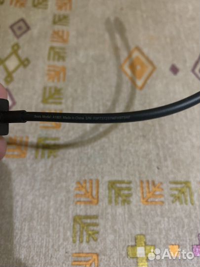 Оригинальный провод USB - Lightning от Beats X