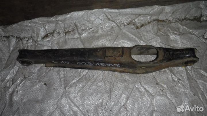 Рычаг задний поперечный Mitsubishi Lancer 10 (CY)