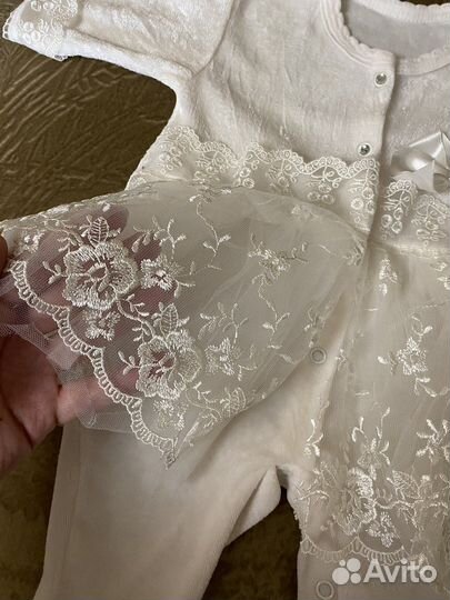 Комплект на выписку для девочки