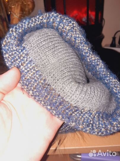 Шапка с натуральным помпоном