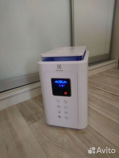 Увлажнитель воздуха Electrolux